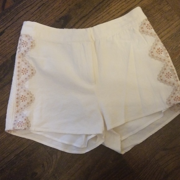 NEW Miss Me shorts - Picture 2 of 8